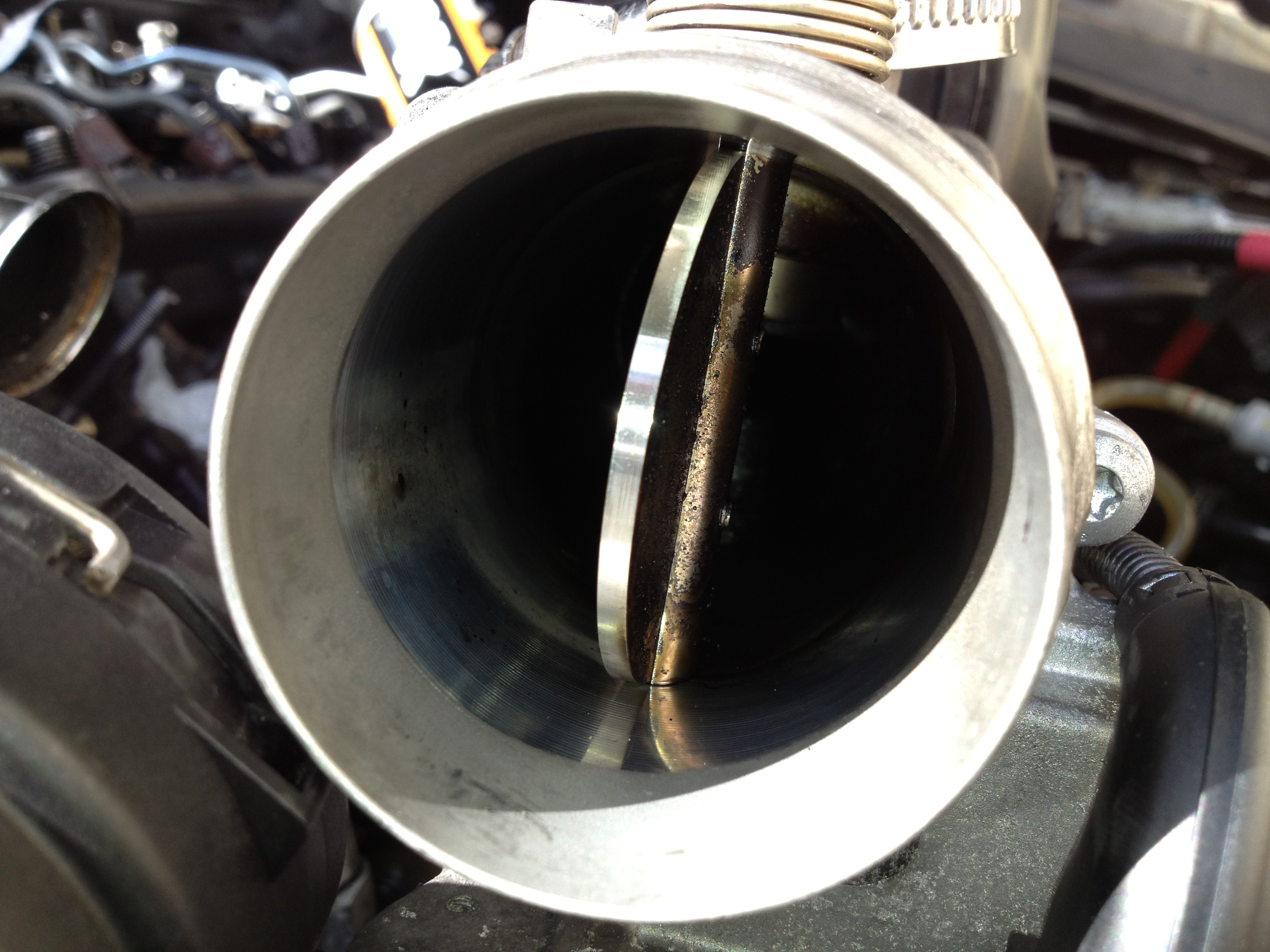 Bmw 535d fuel filter change #3